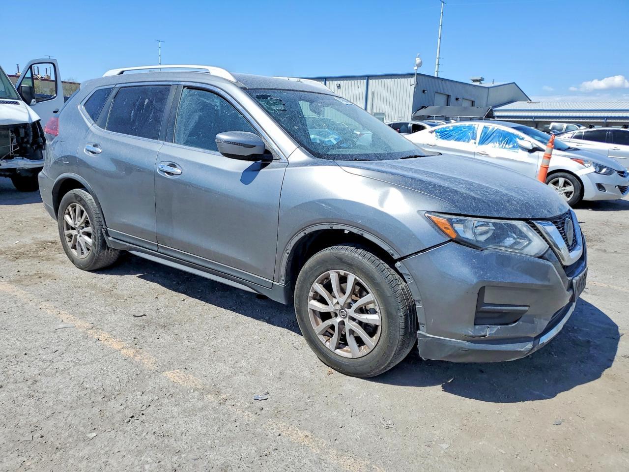 2018 NISSAN ROGUE