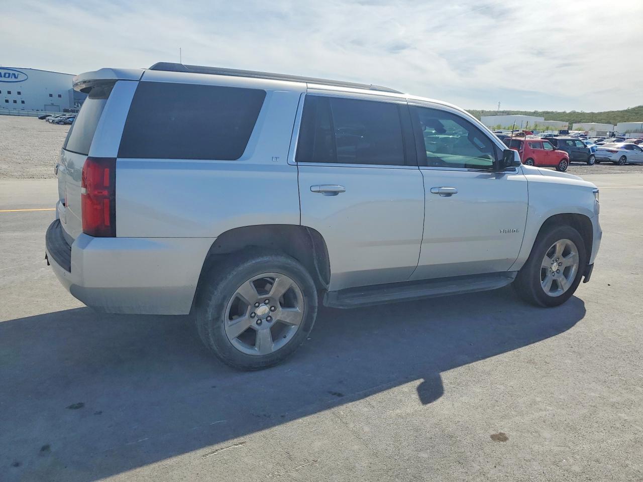 2016 CHEVROLET Tahoe