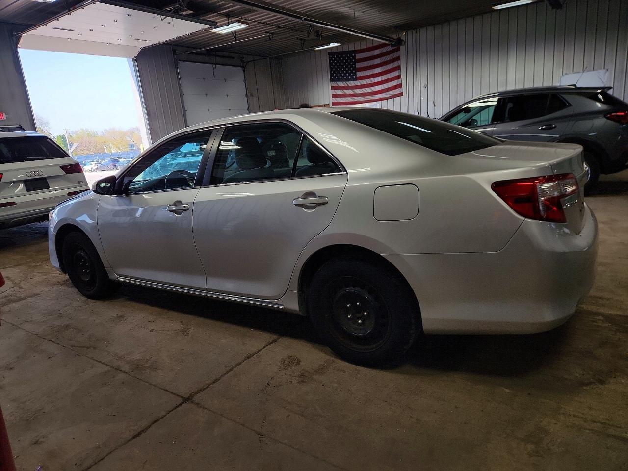 2013 TOYOTA CAMRY