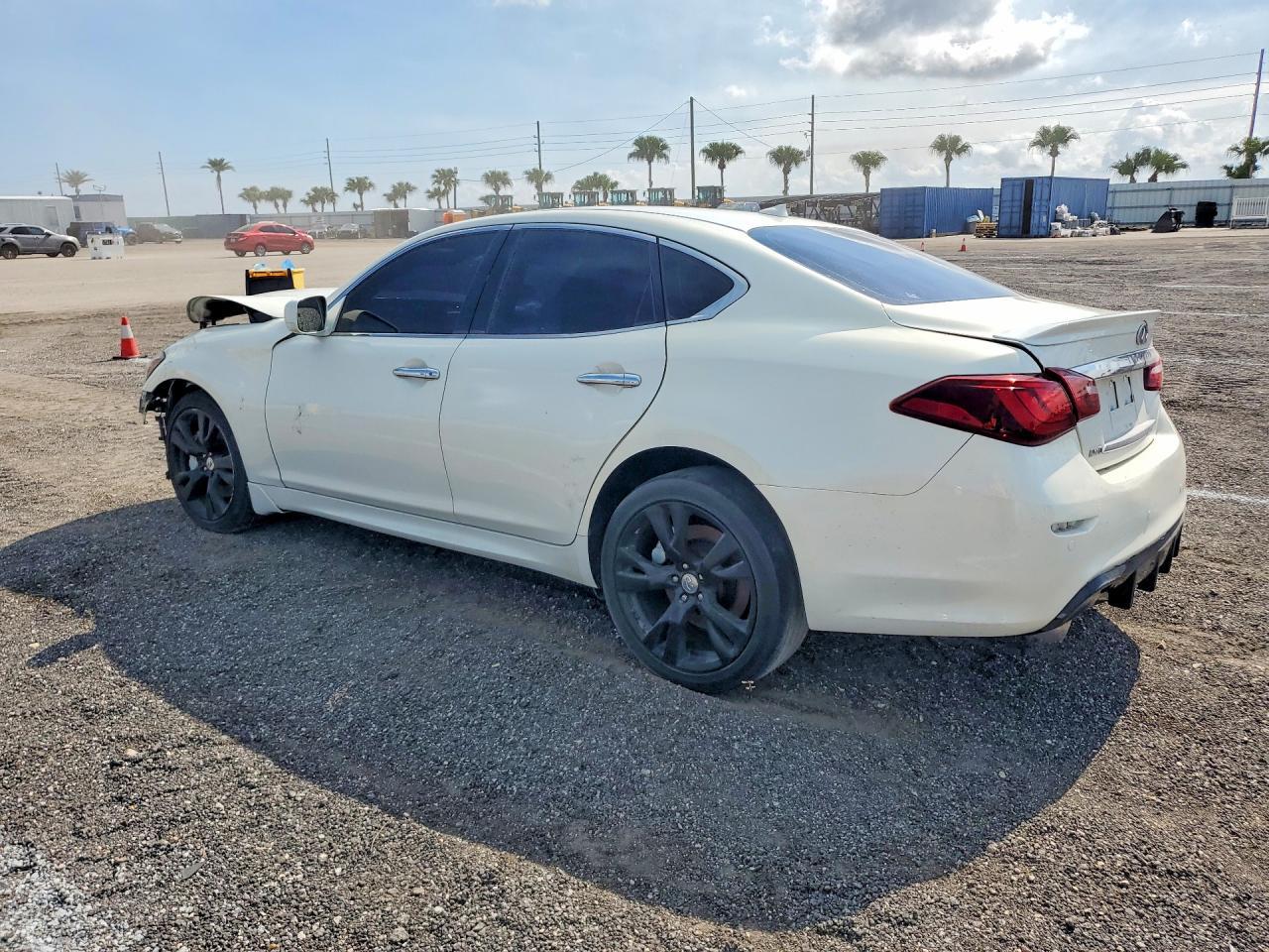 2013 INFINITI M37