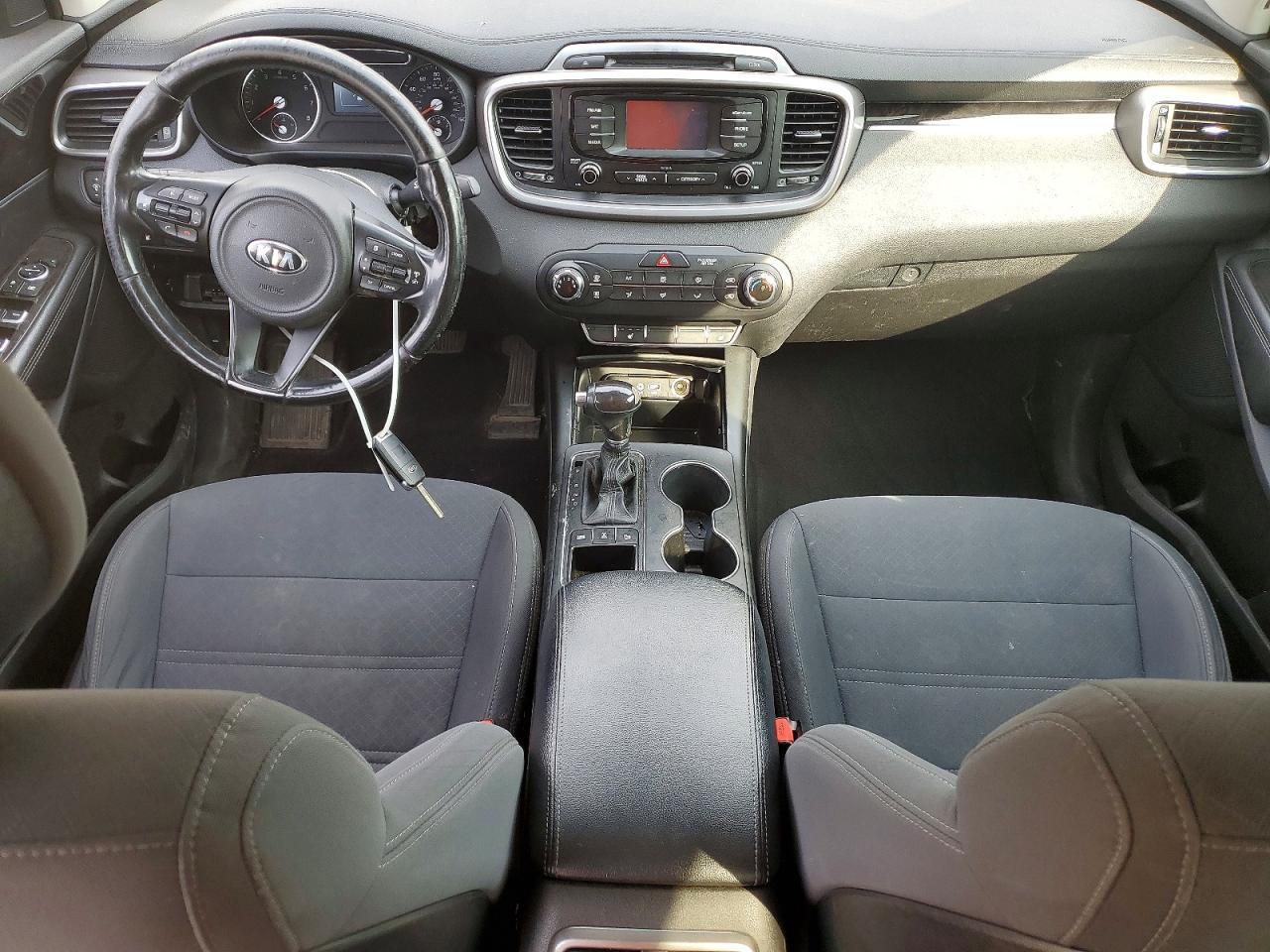 2016 KIA SORENTO