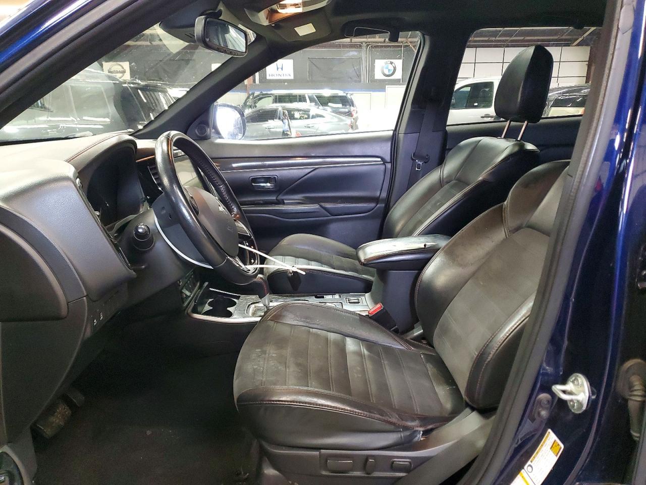 2020 MITSUBISHI outlander