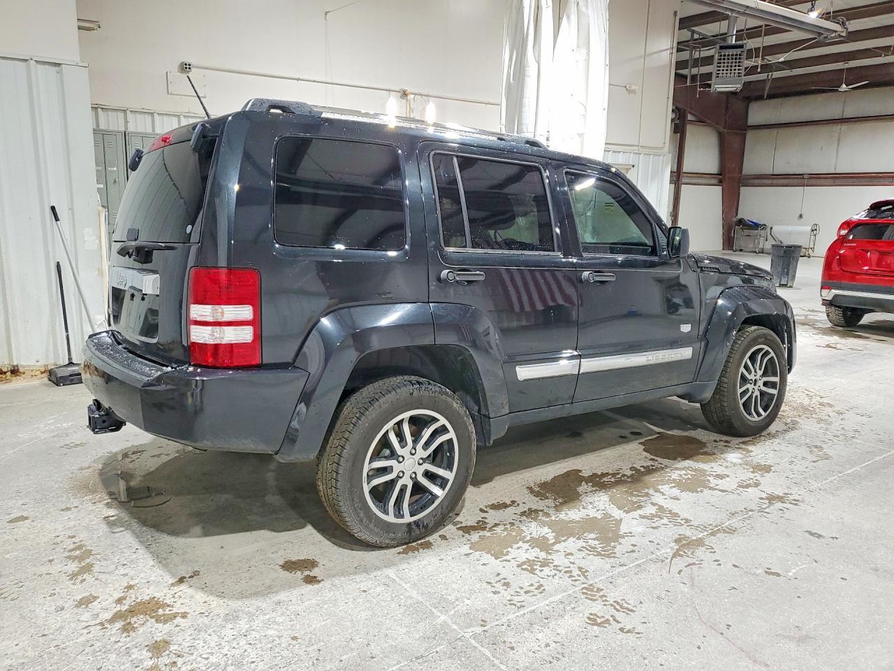 2011 JEEP Liberty