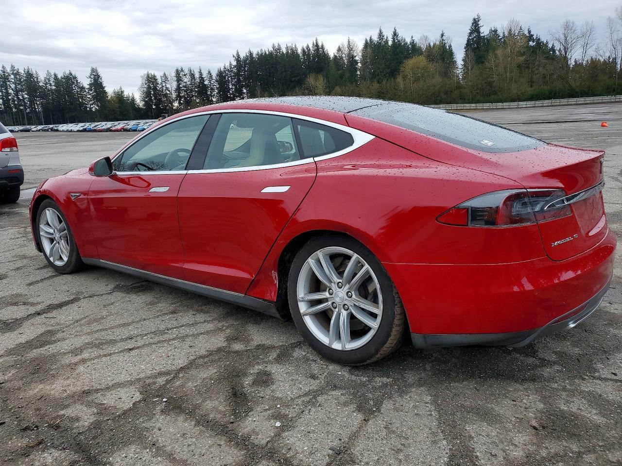 2015 TESLA MODEL S