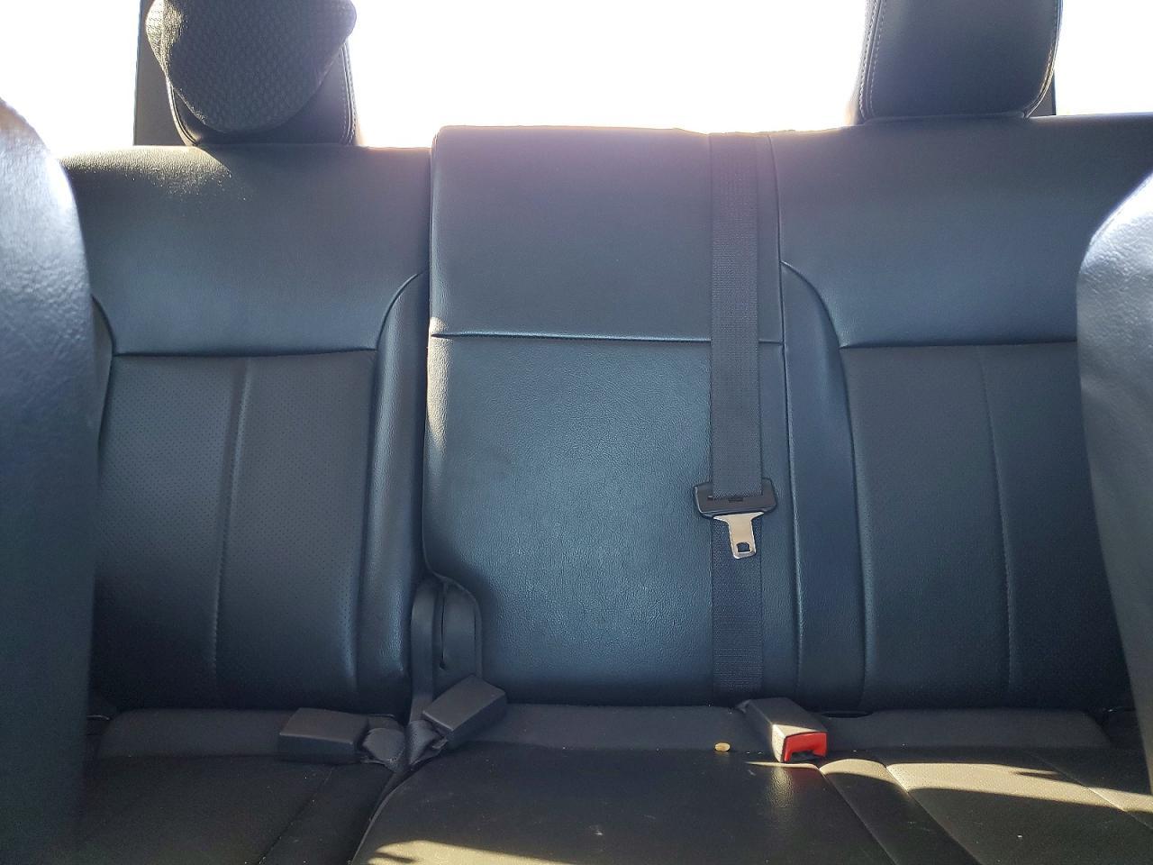 2011 JEEP Liberty