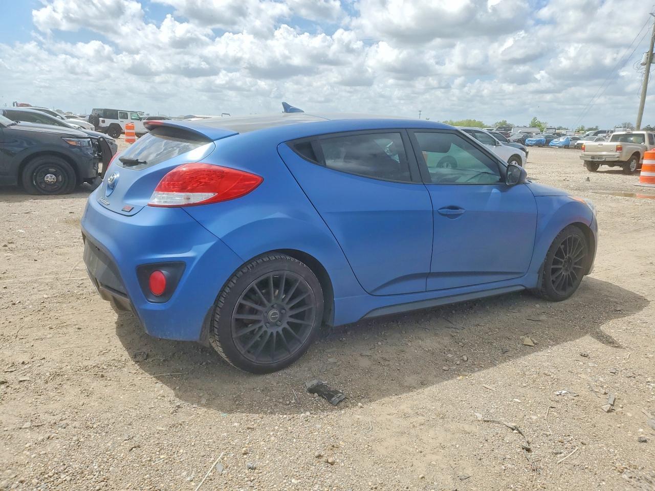 2016 HYUNDAI VELOSTER