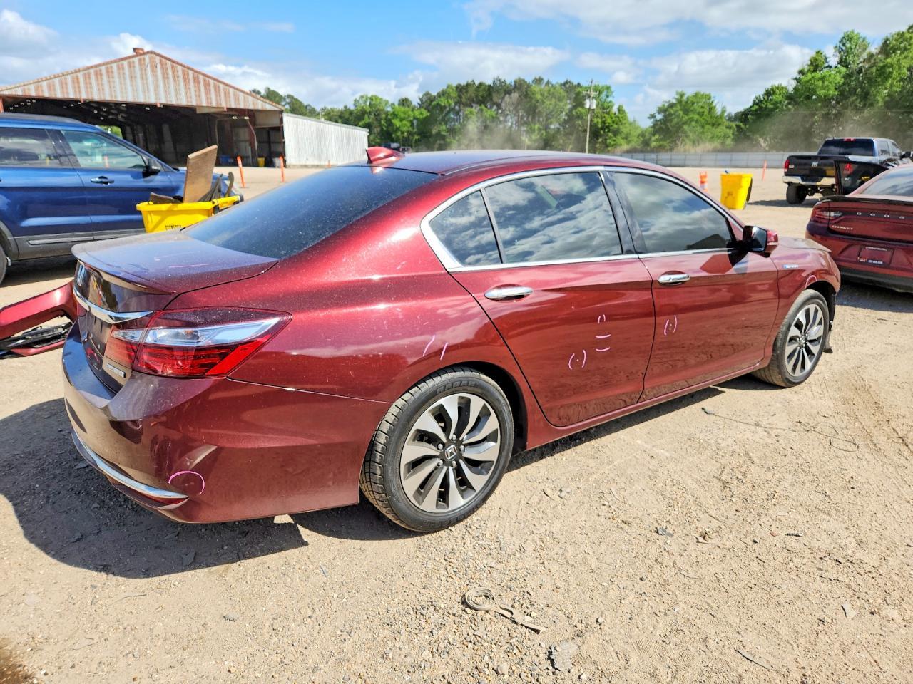 2017 HONDA ACCORD