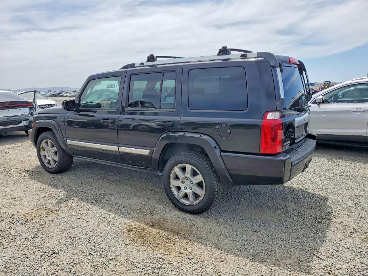 2007 JEEP Commander
