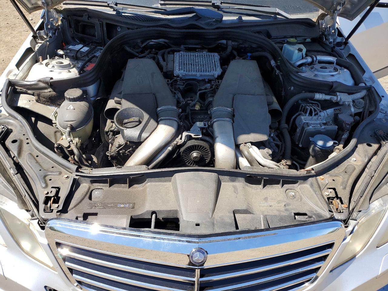 2013 MERCEDES-BENZ E-Class