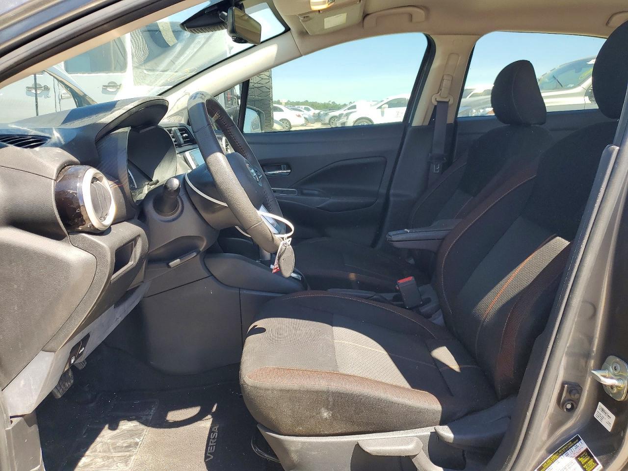 2022 NISSAN VERSA