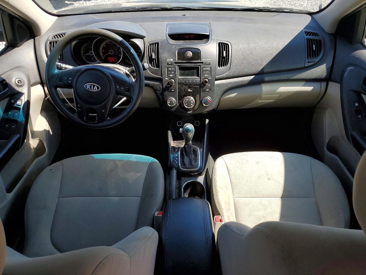 2011 KIA FORTE