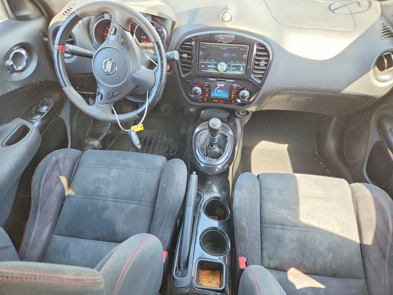 2013 NISSAN Juke