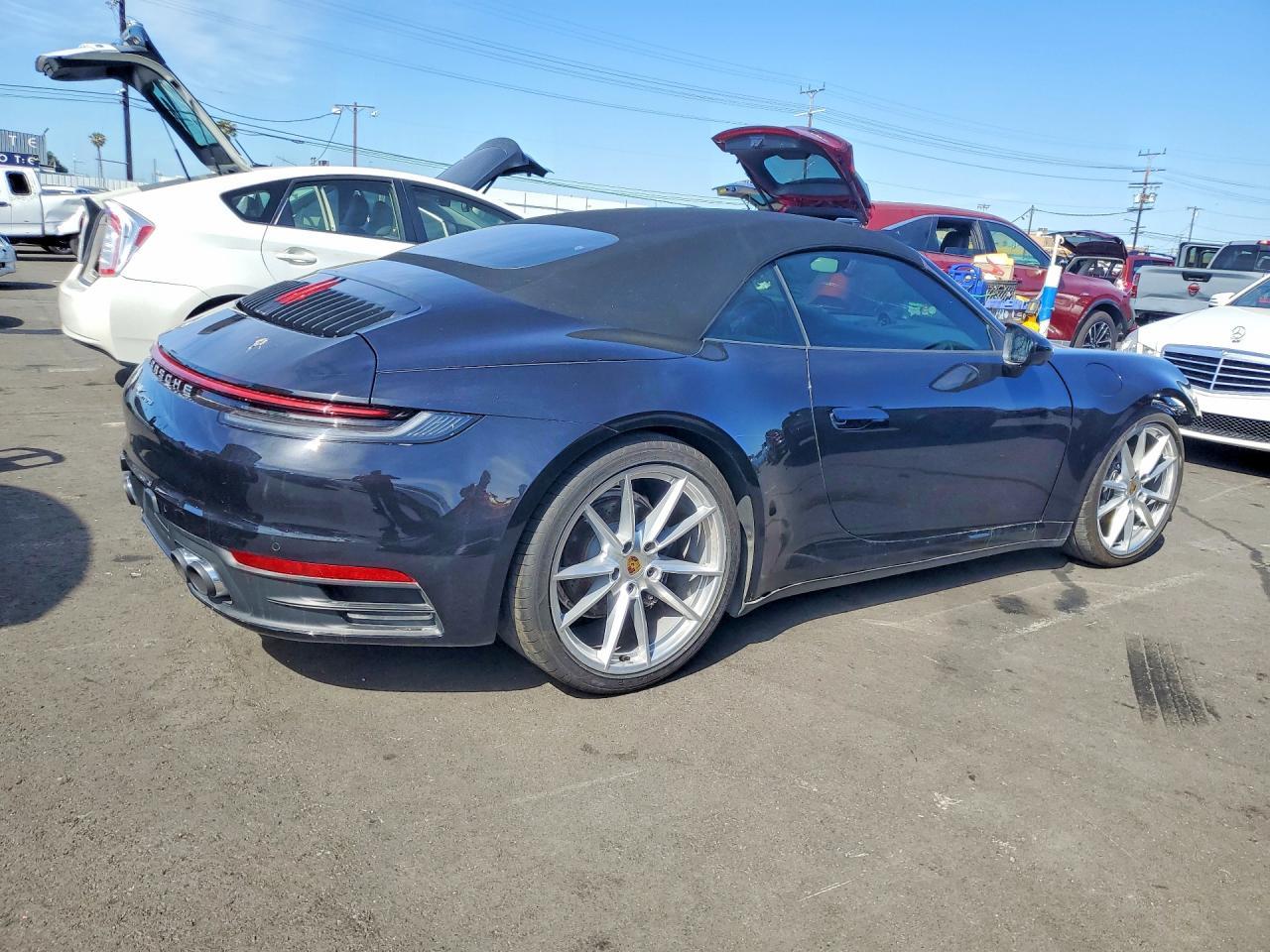 2021 PORSCHE 911