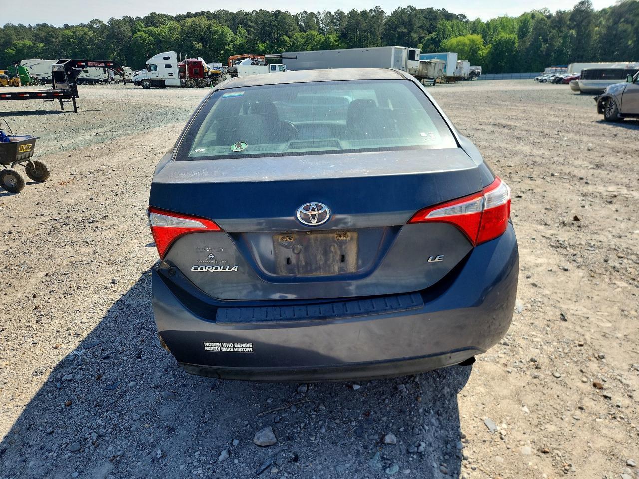 2015 TOYOTA COROLLA