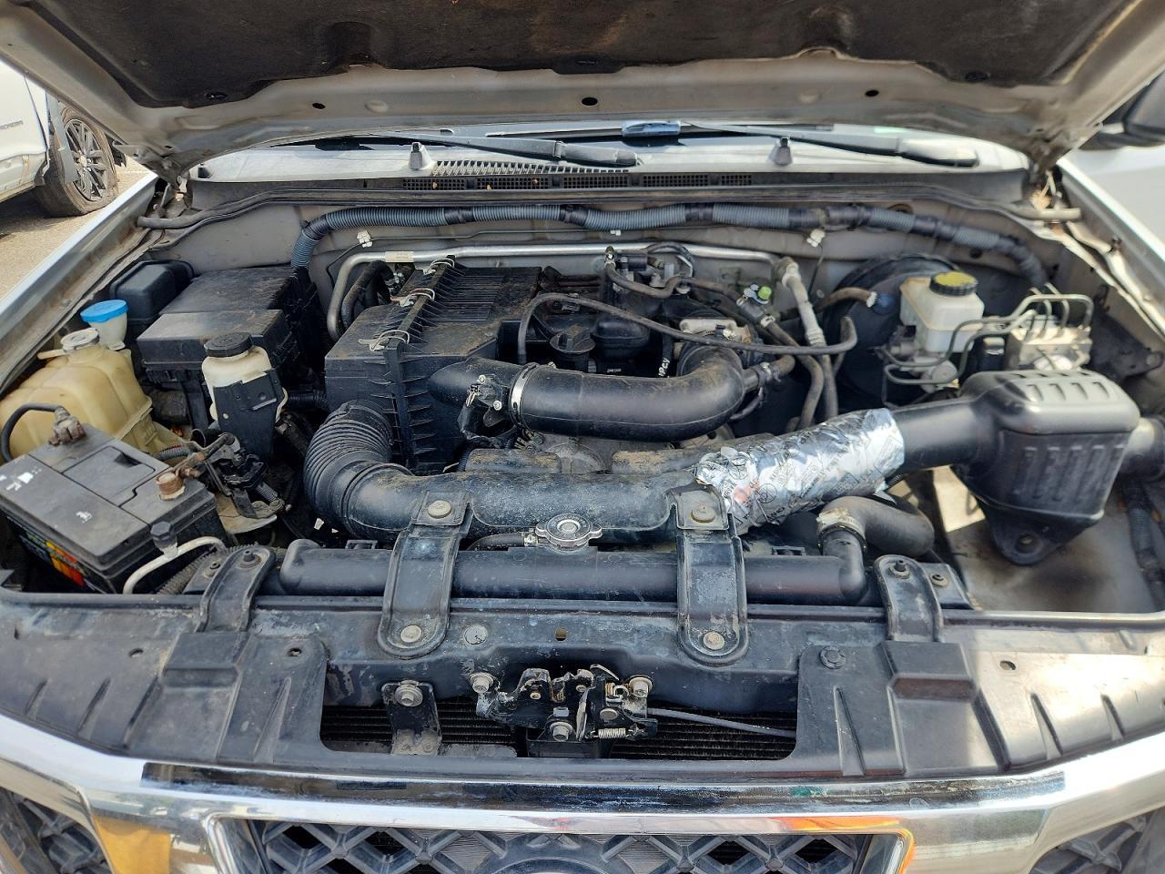 2012 NISSAN Frontier