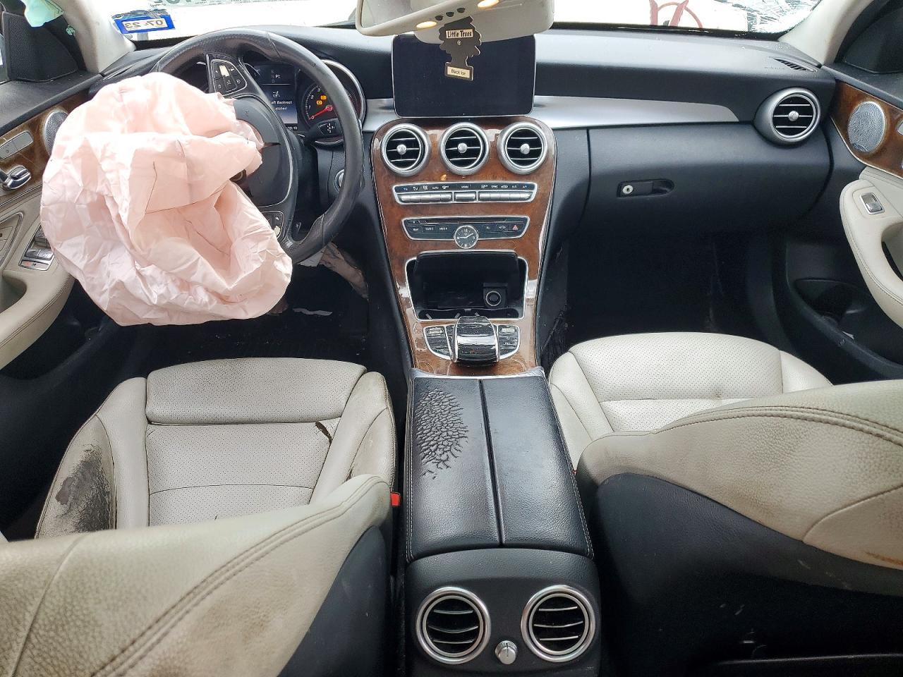 2016 MERCEDES-BENZ C-CLASS