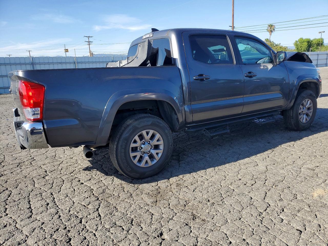 2017 TOYOTA TACOMA