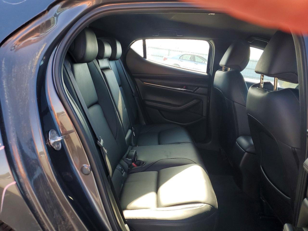 2020 MAZDA 3