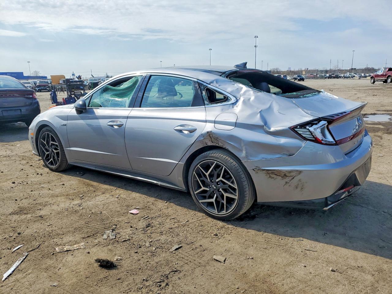 2023 HYUNDAI SONATA