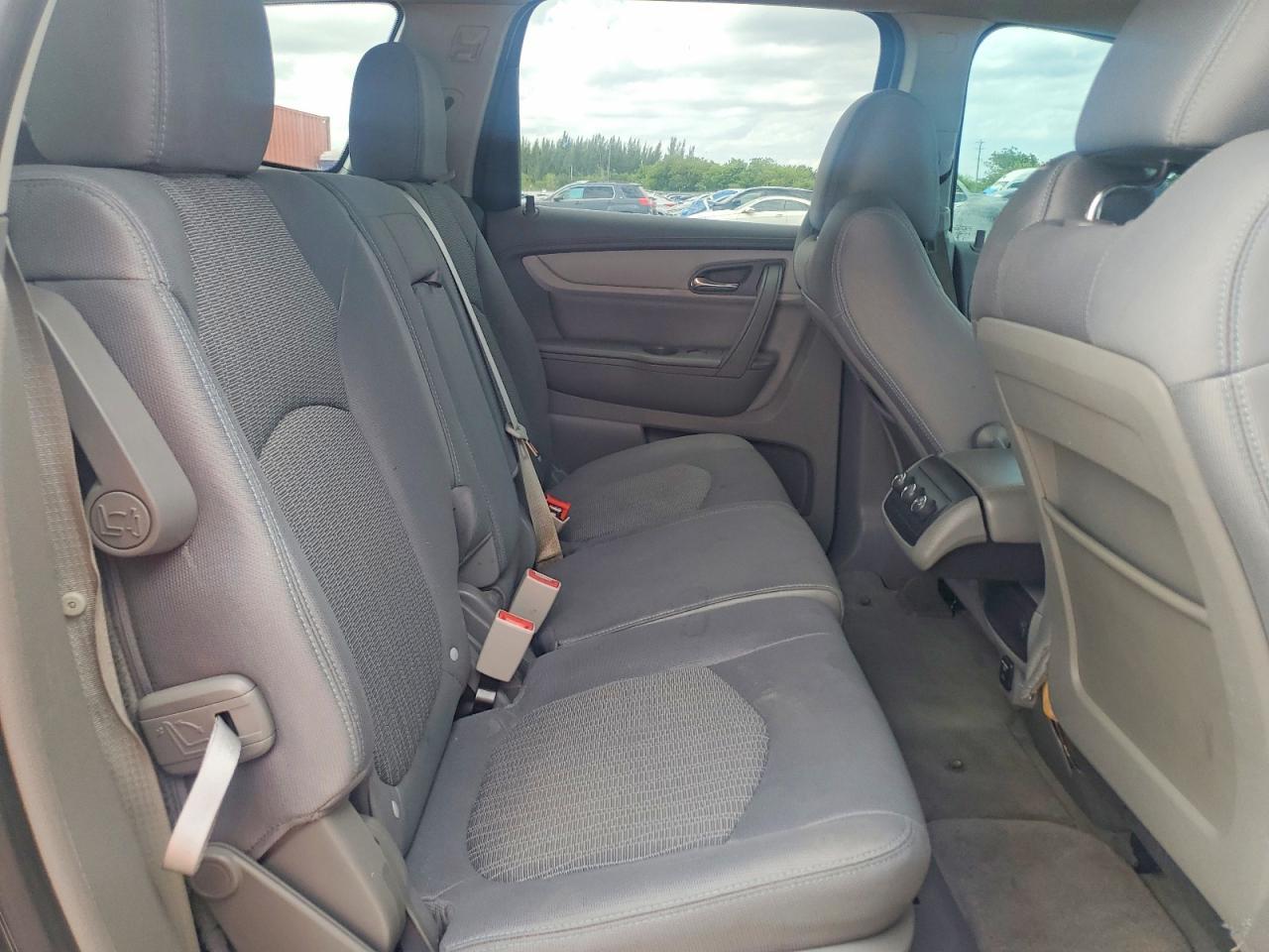 2015 CHEVROLET TRAVERSE