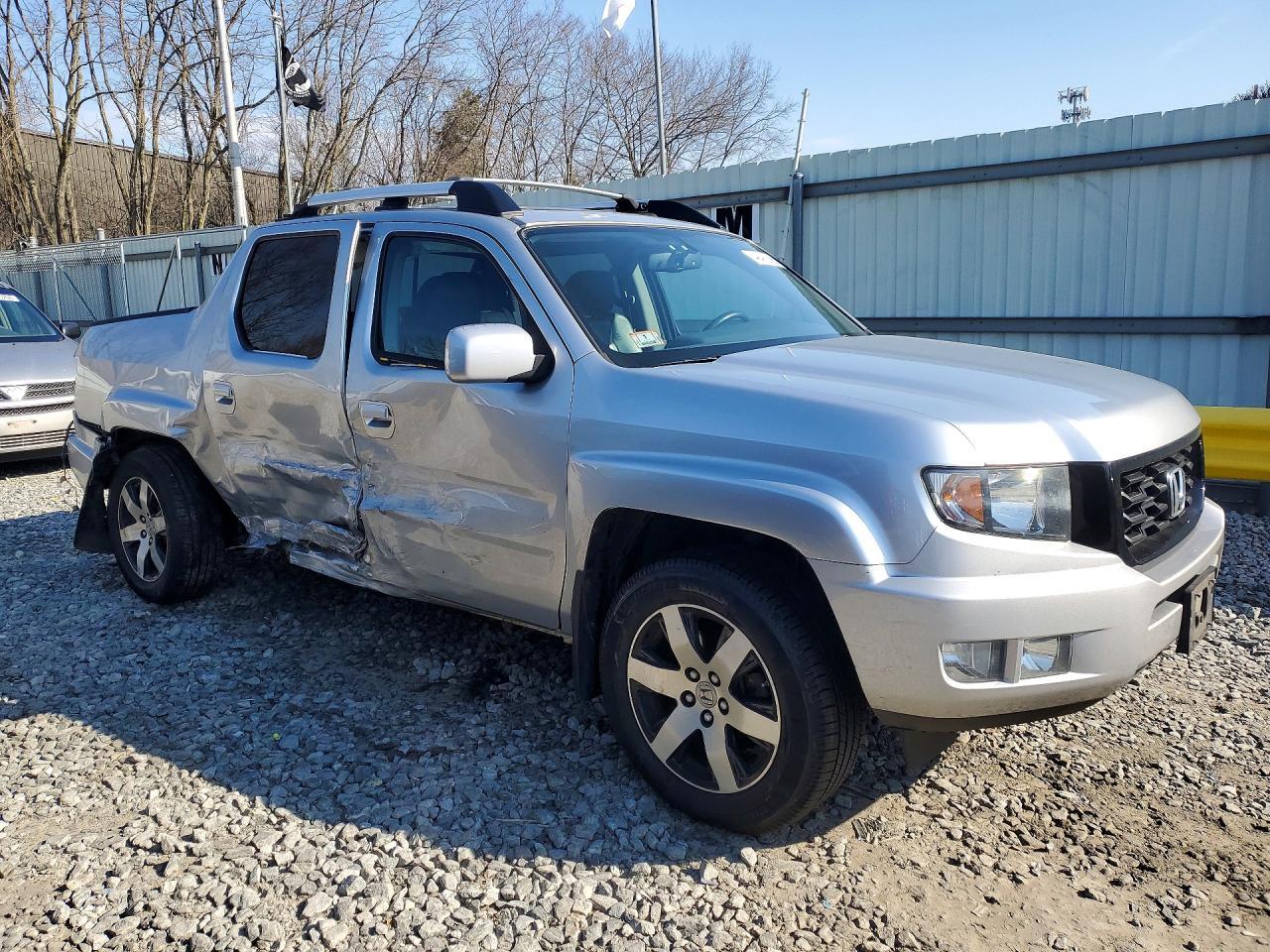 2014 HONDA Ridgeline