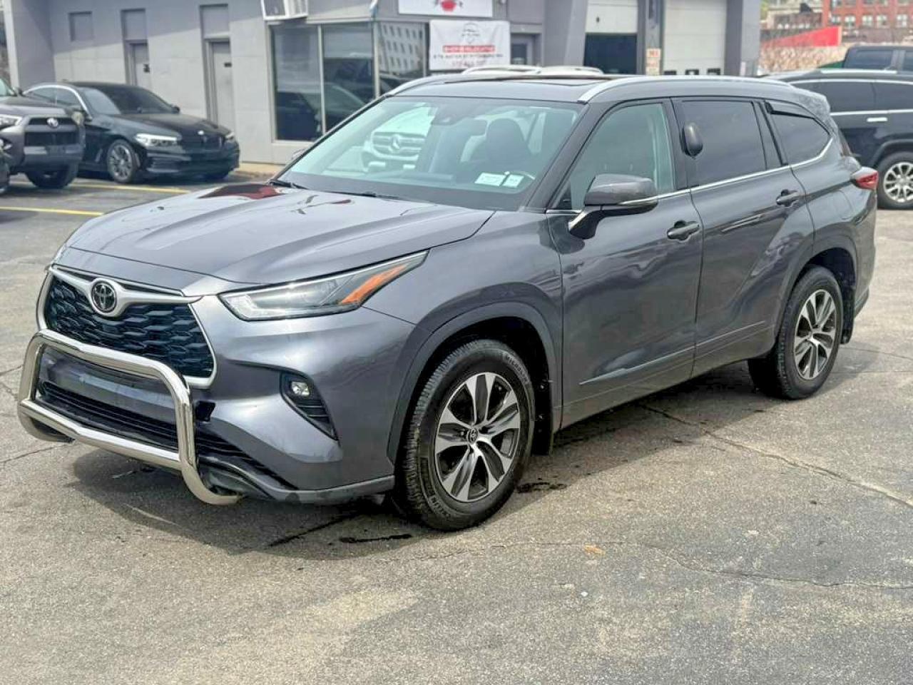 2022 TOYOTA HIGHLANDER