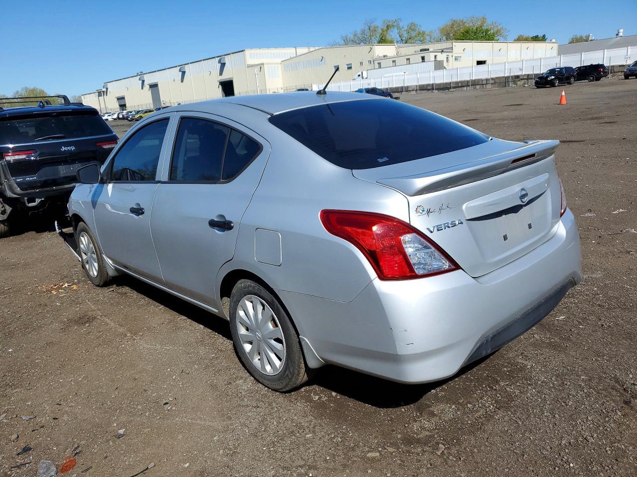 2018 NISSAN VERSA