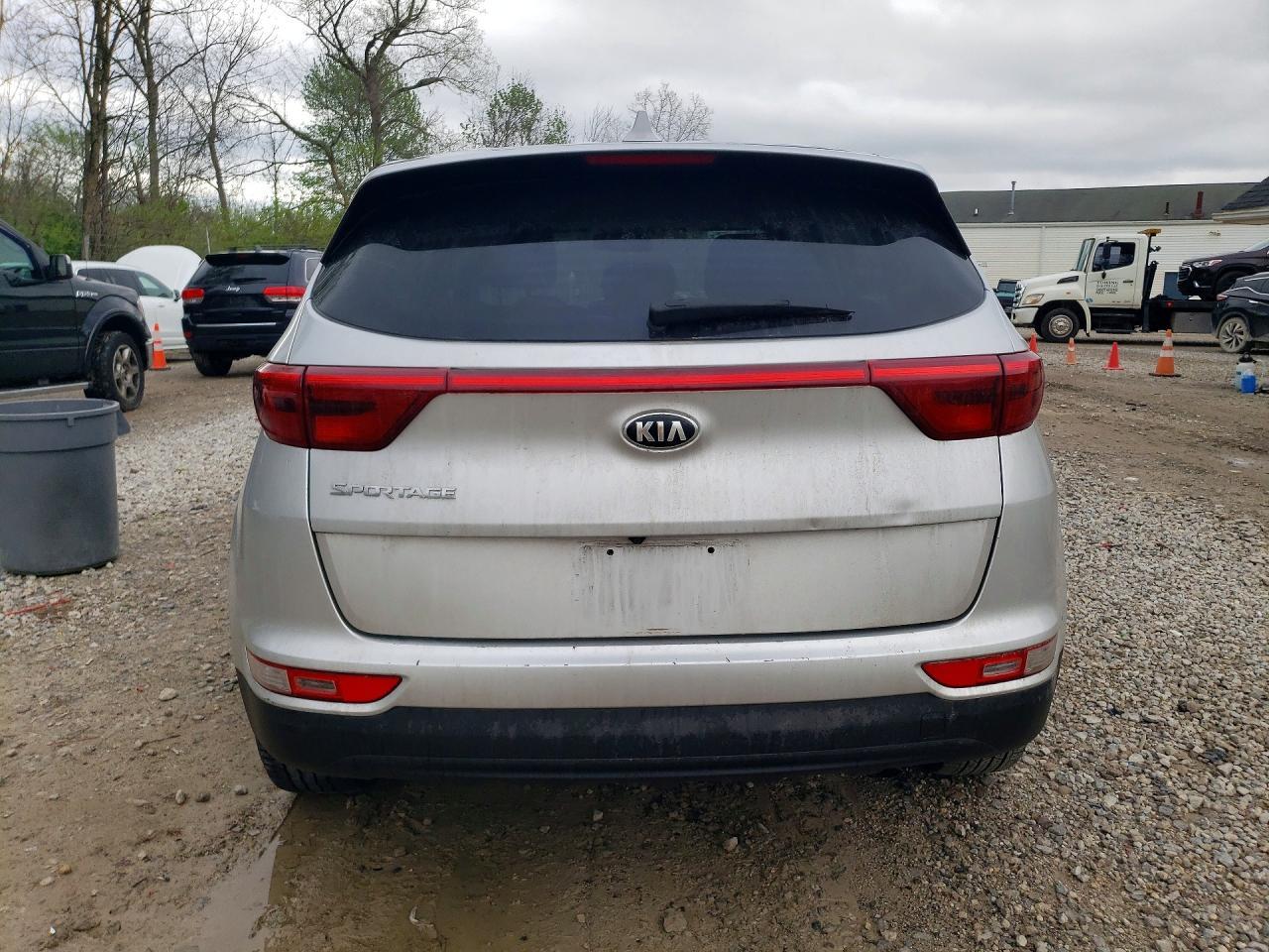 2017 KIA SPORTAGE