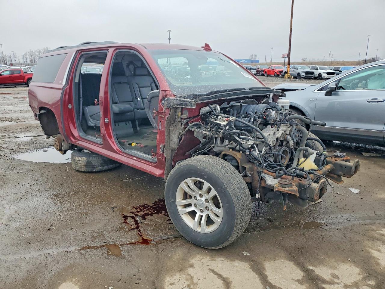 2016 CHEVROLET Suburban