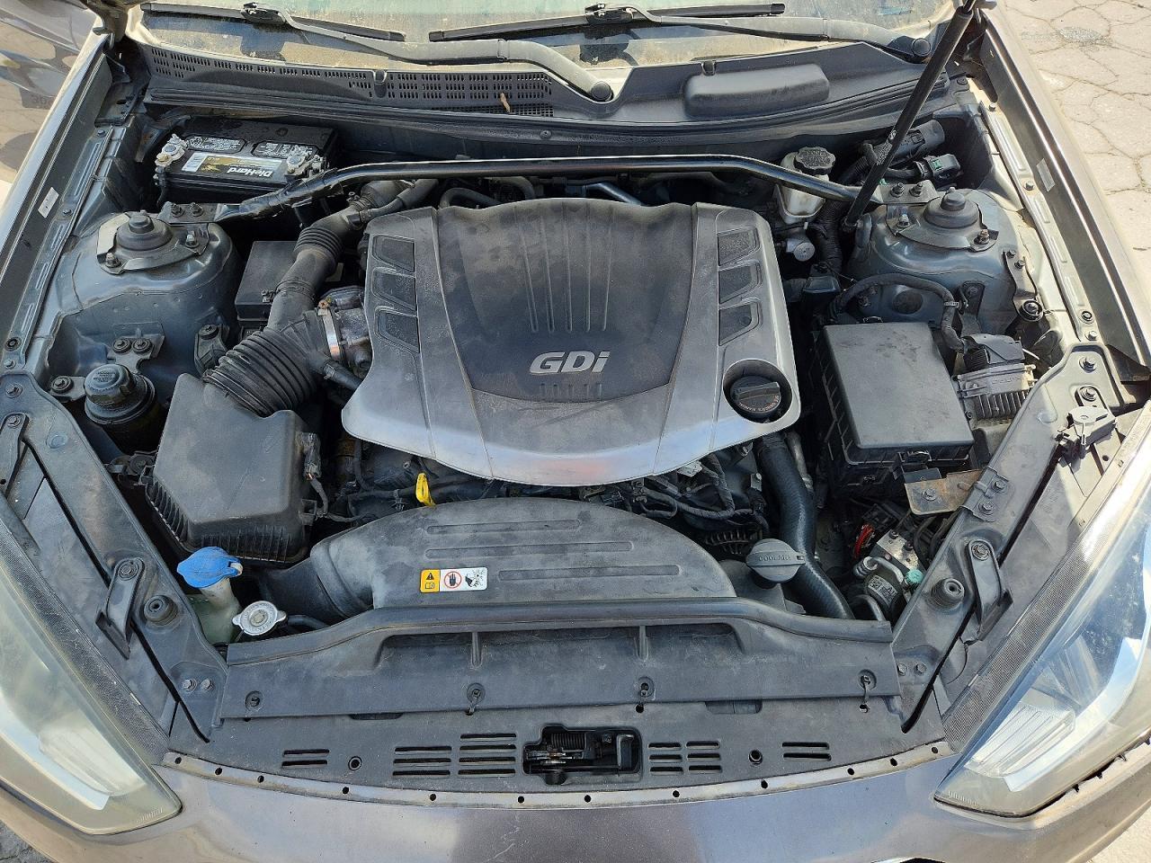 2013 HYUNDAI GENESIS