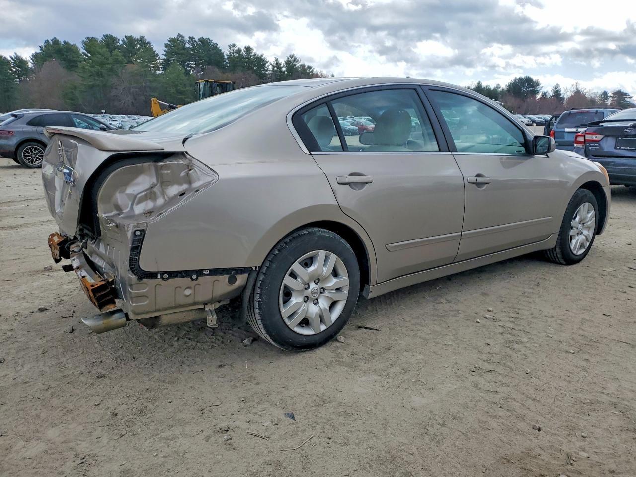 2012 NISSAN ALTIMA
