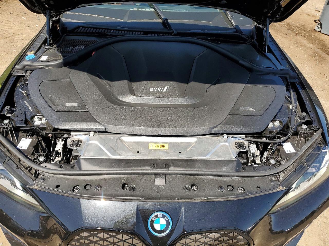 2025 BMW i4