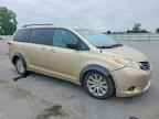 2011 TOYOTA SIENNA