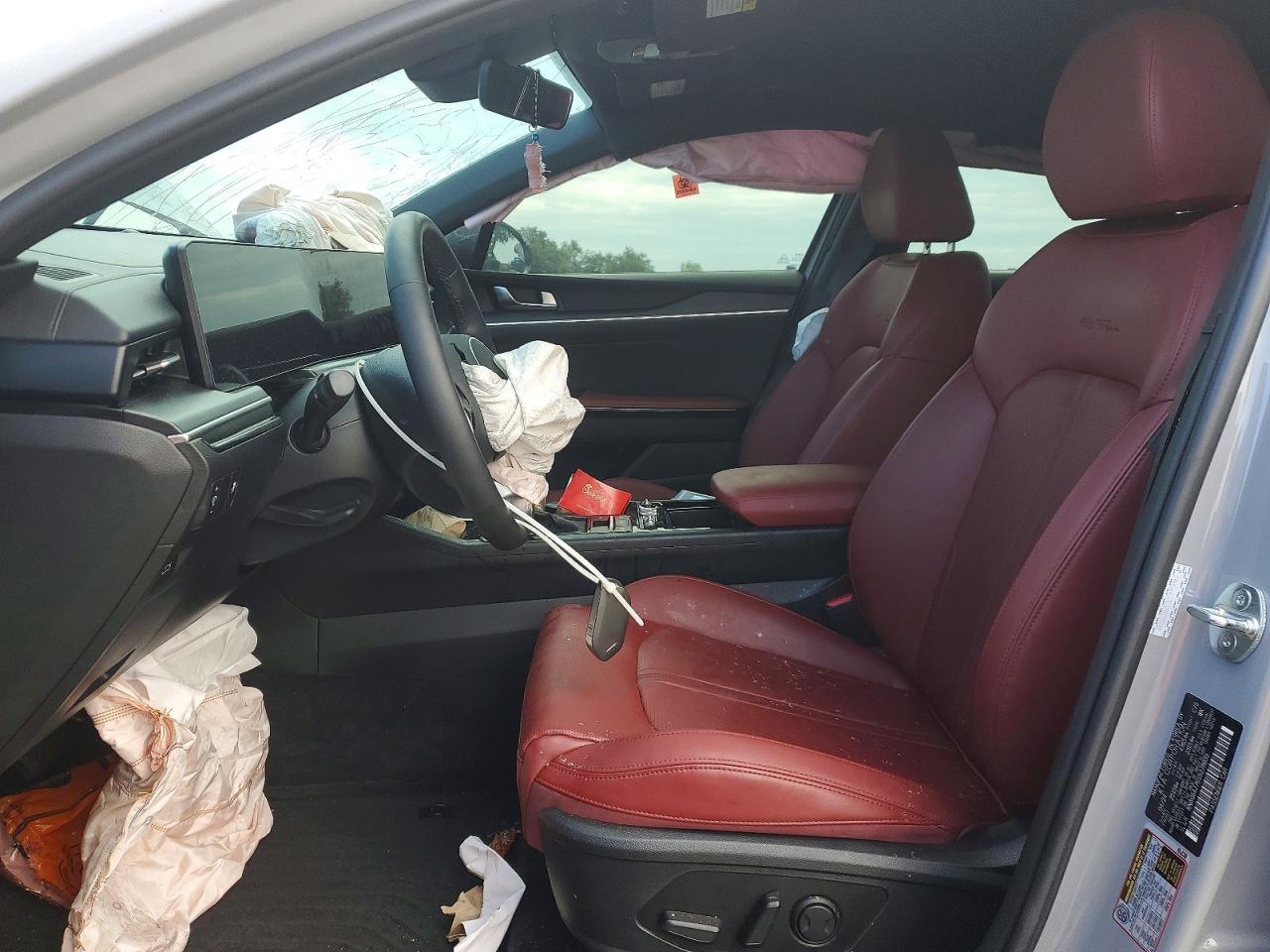 2025 KIA K5