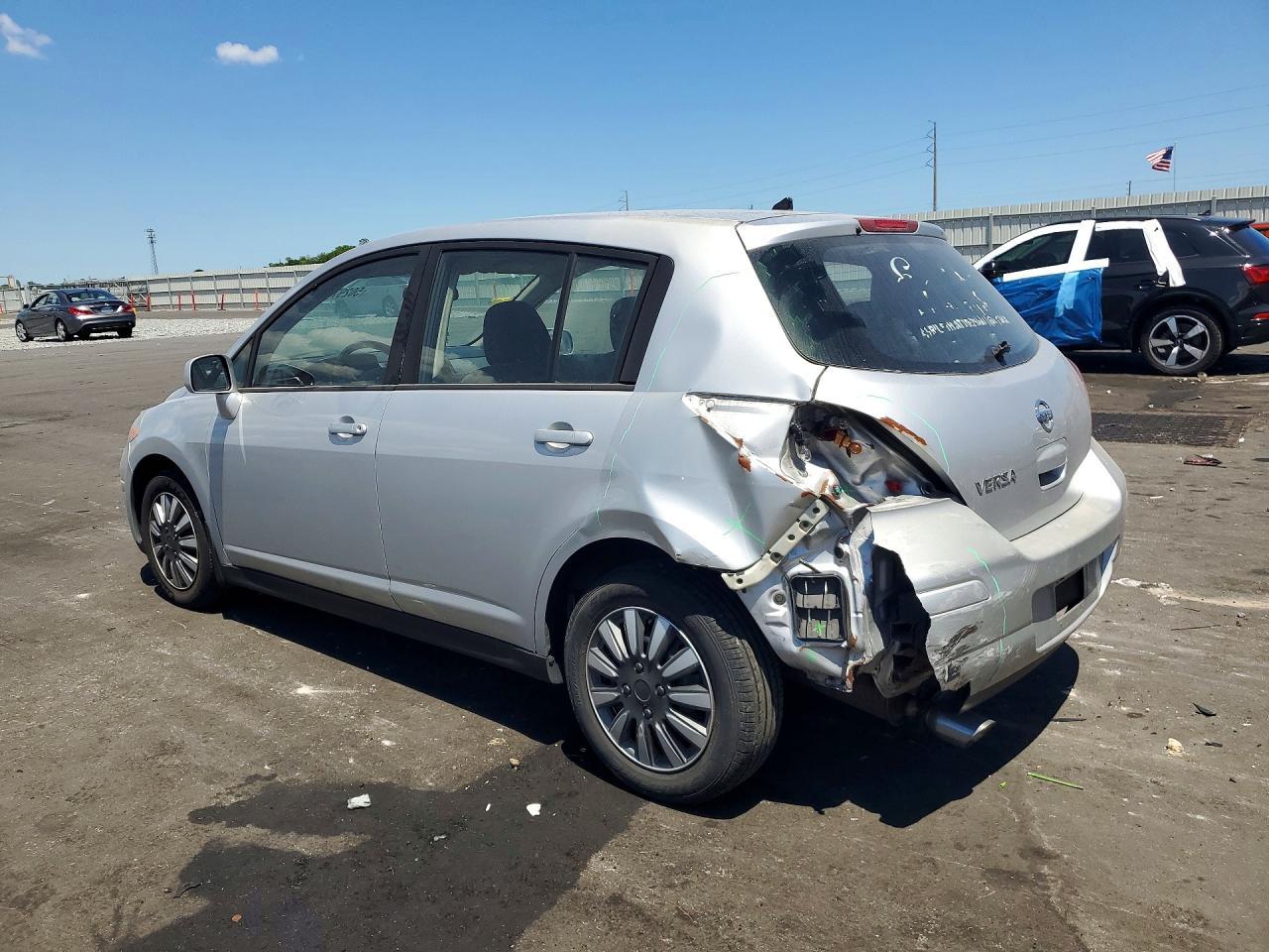 2010 NISSAN VERSA
