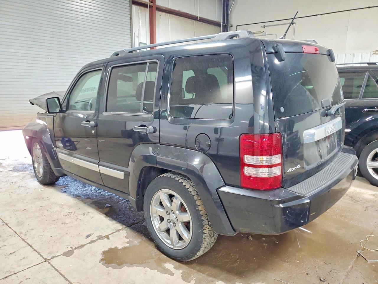2012 JEEP Liberty
