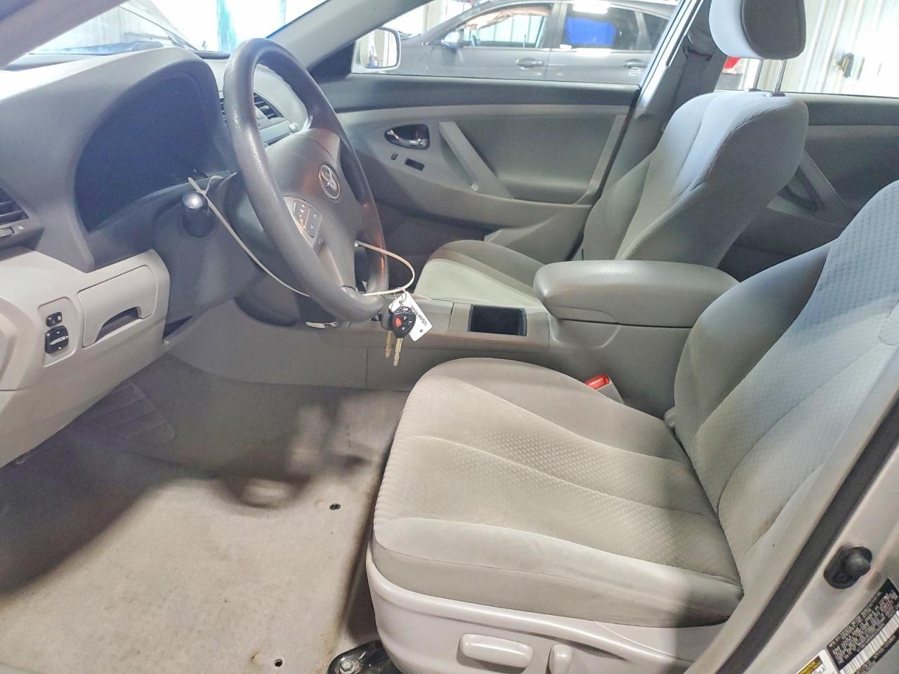 2009 TOYOTA CAMRY