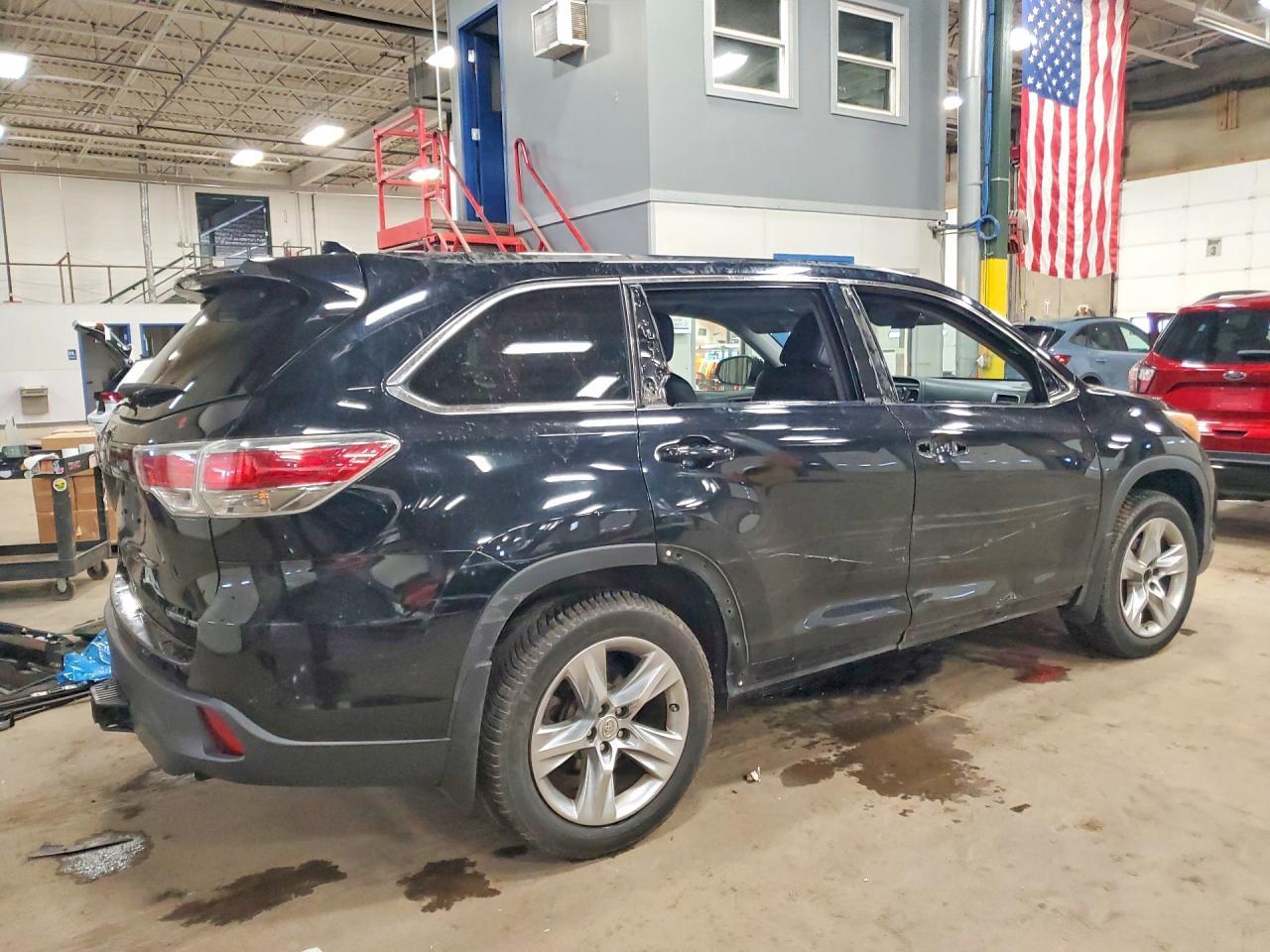 2015 TOYOTA HIGHLANDER