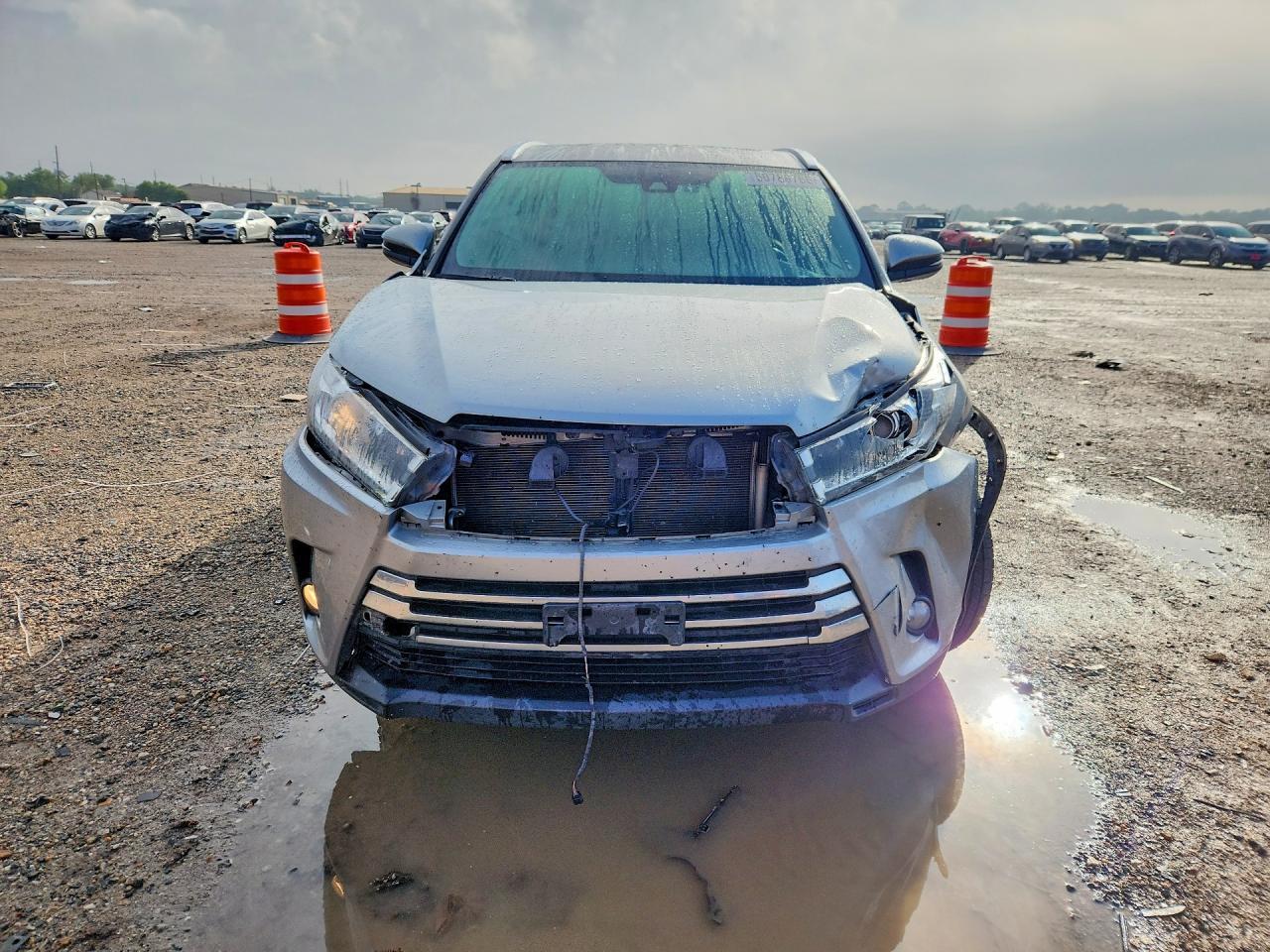 2018 TOYOTA HIGHLANDER
