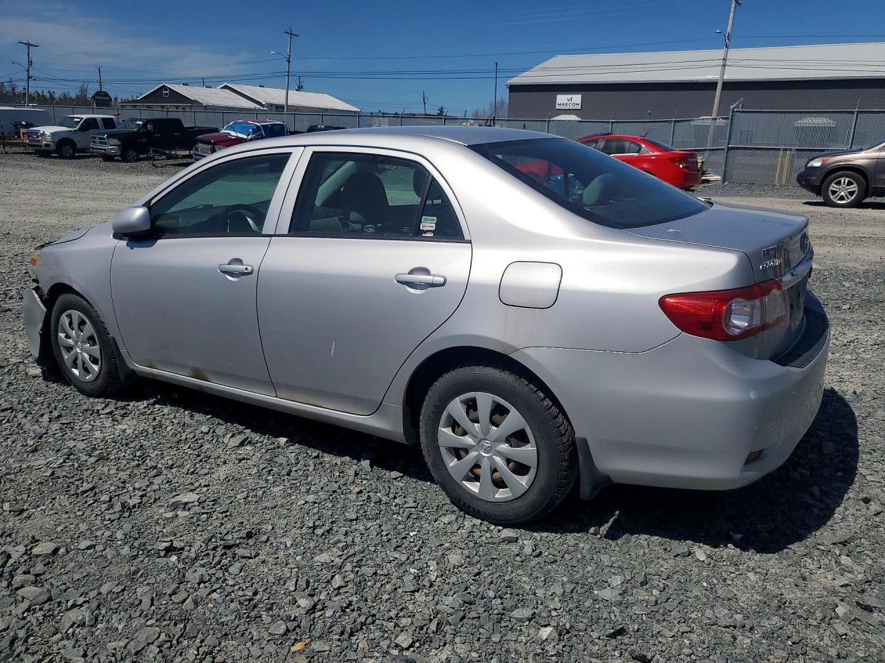 2011 TOYOTA COROLLA