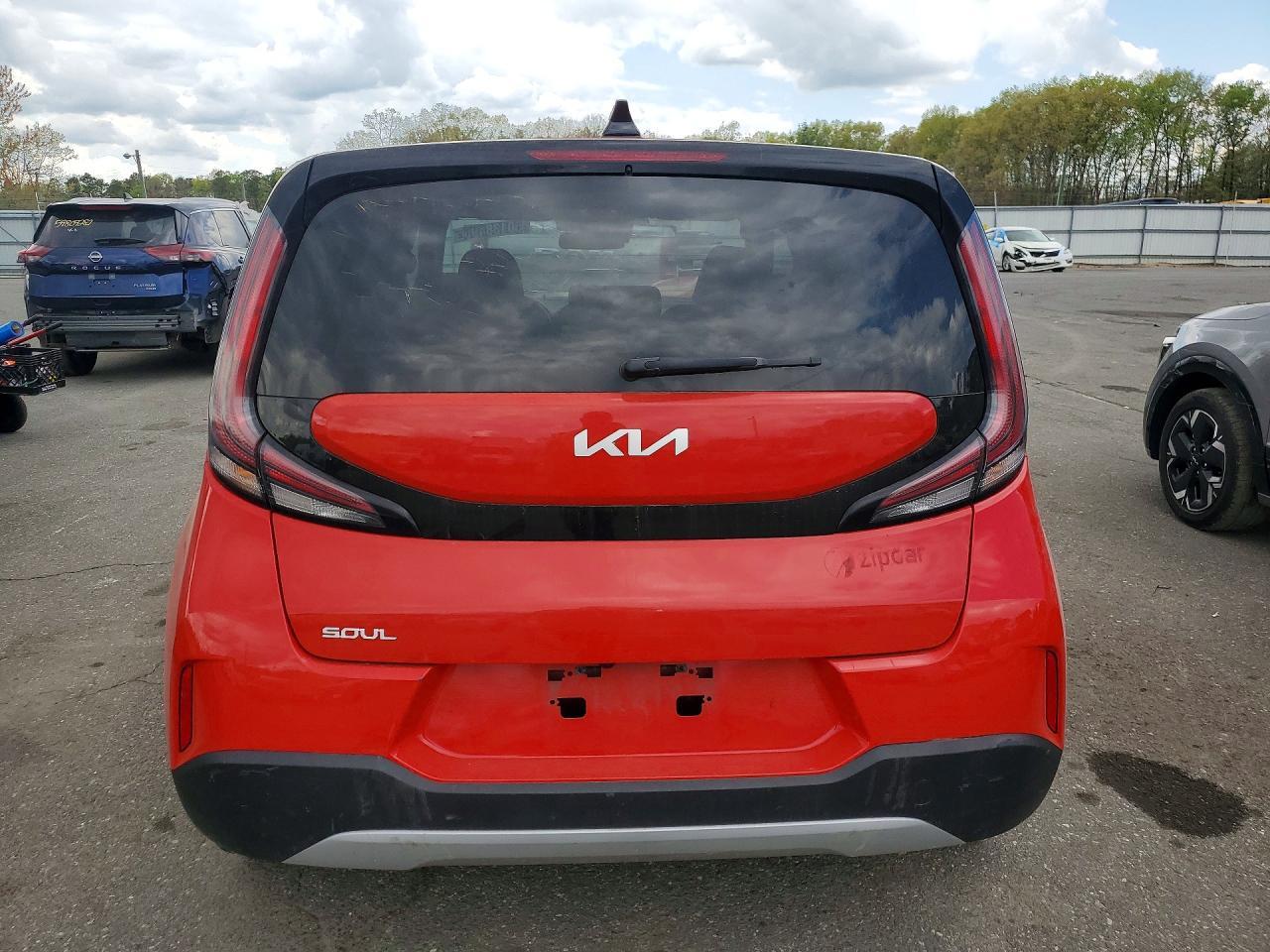 2023 KIA SOUL