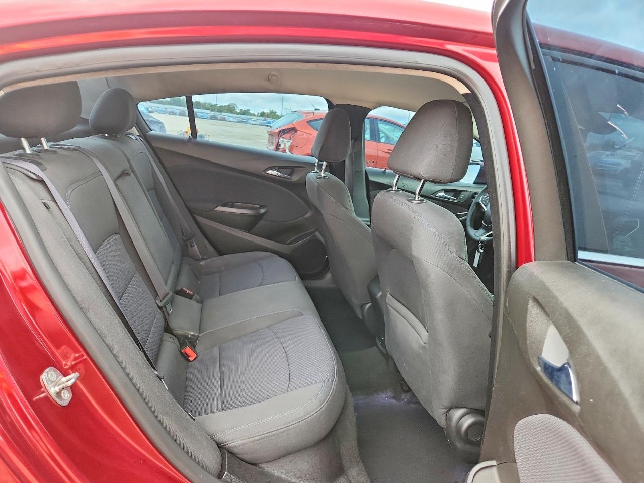 2017 CHEVROLET CRUZE