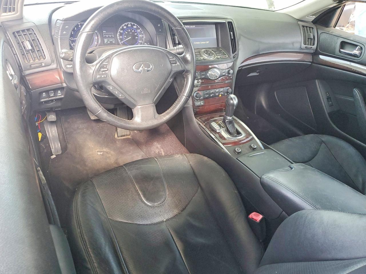 2012 INFINITI G37