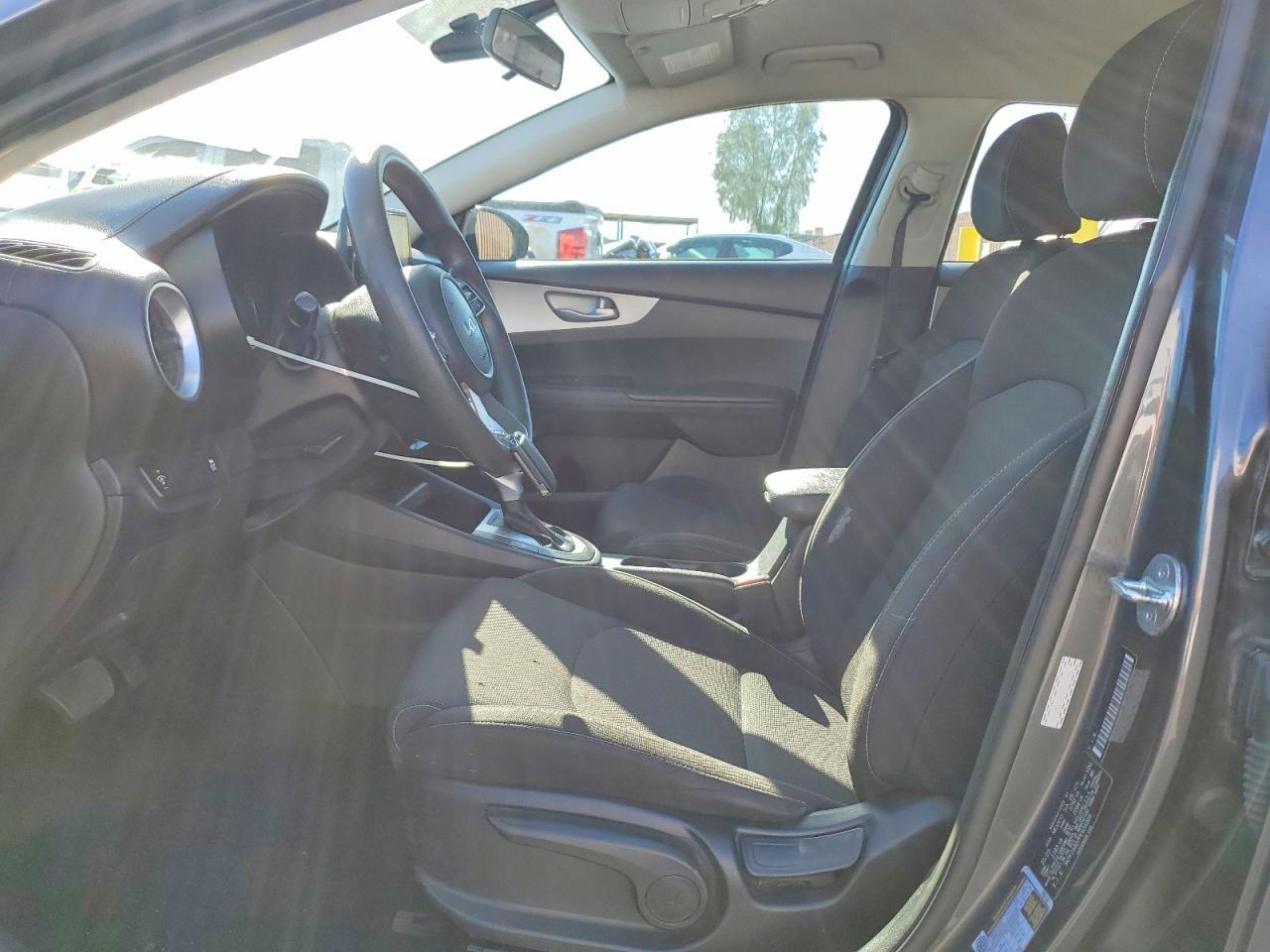 2023 KIA FORTE