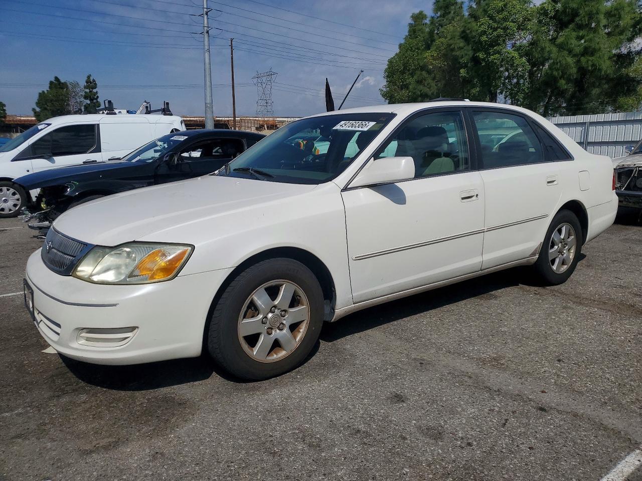 2002 TOYOTA Avalon