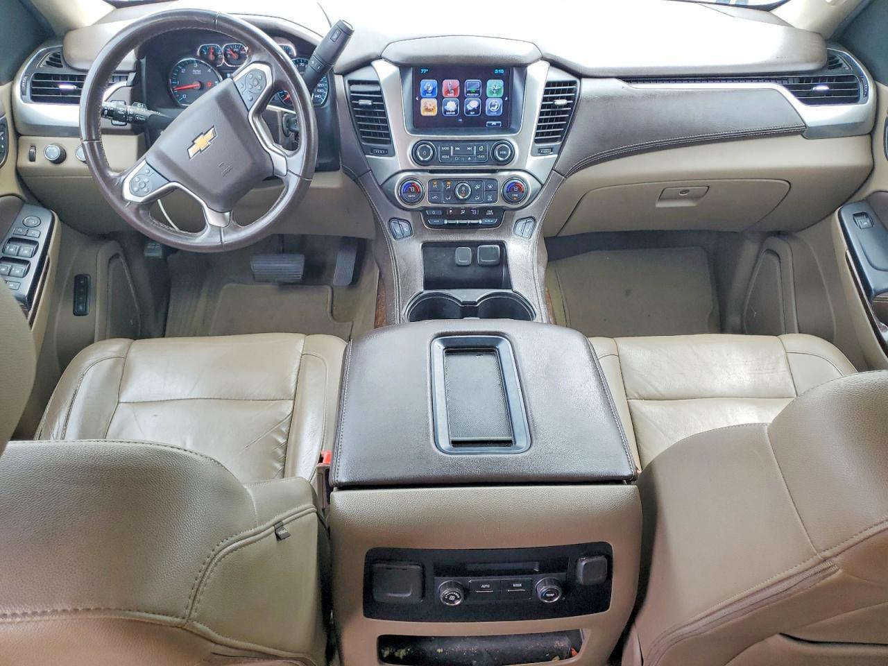 2018 CHEVROLET Suburban