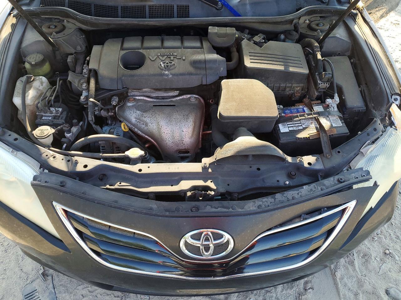 2010 TOYOTA CAMRY
