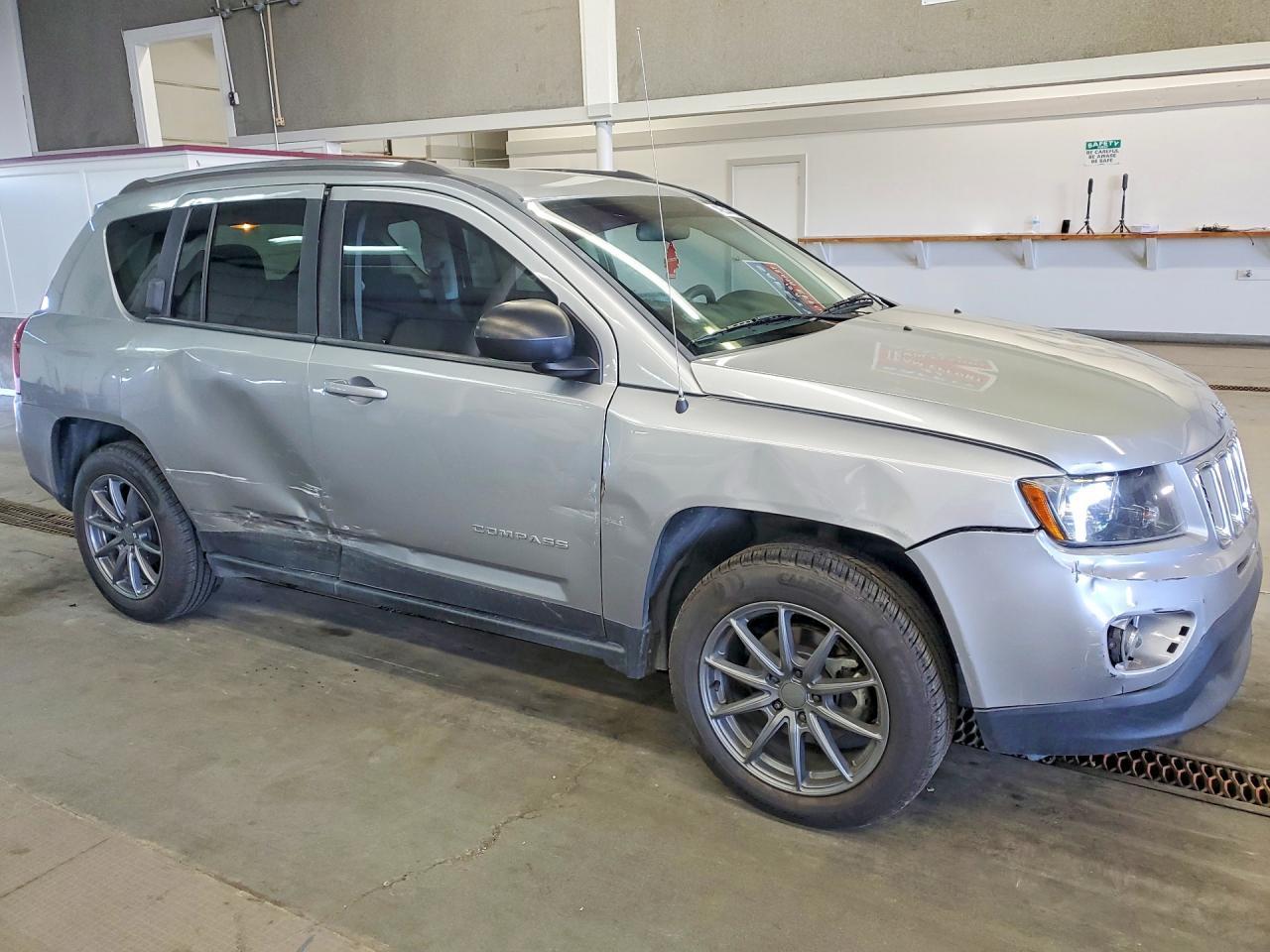 2015 JEEP Compass