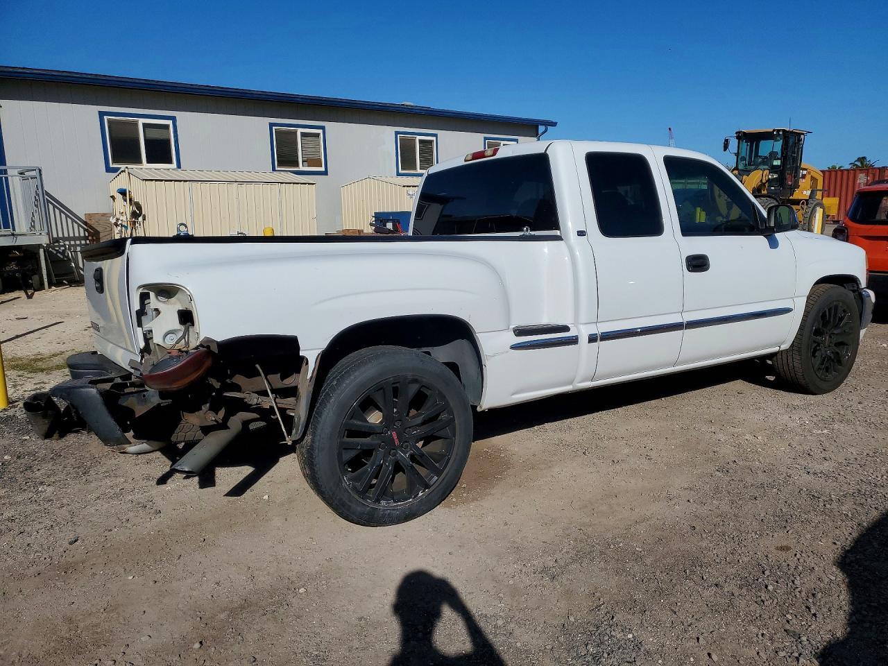 2002 GMC Sierra