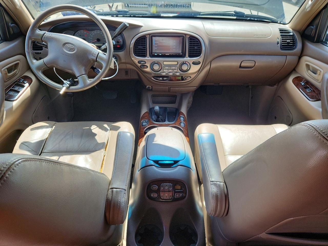 2002 TOYOTA Sequoia